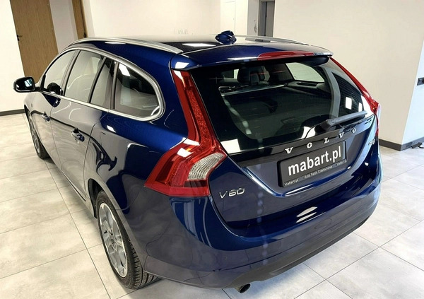 Volvo V60 cena 41000 przebieg: 190000, rok produkcji 2013 z Nakło nad Notecią małe 781